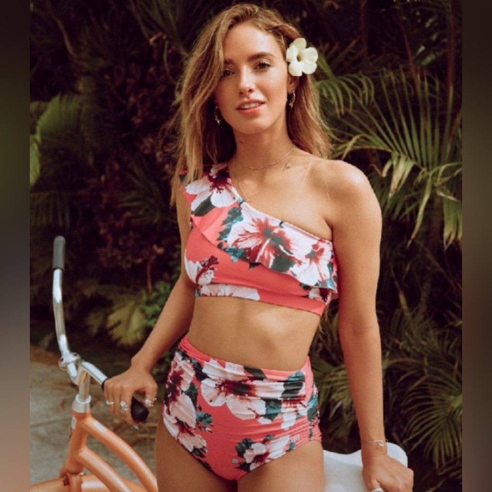 Albion Fit Icon Wave Swimsuit/Bikini